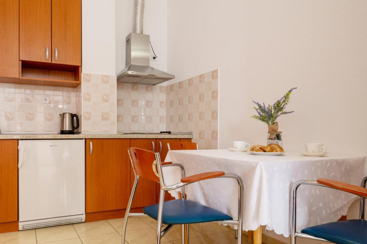 Apartments Njavro Neum Exterior photo