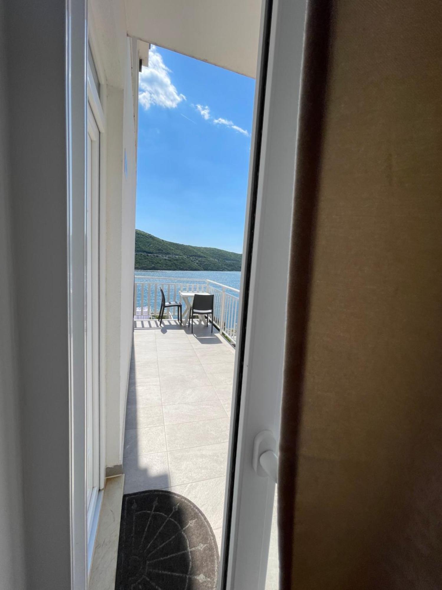 Apartments Njavro Neum Exterior photo