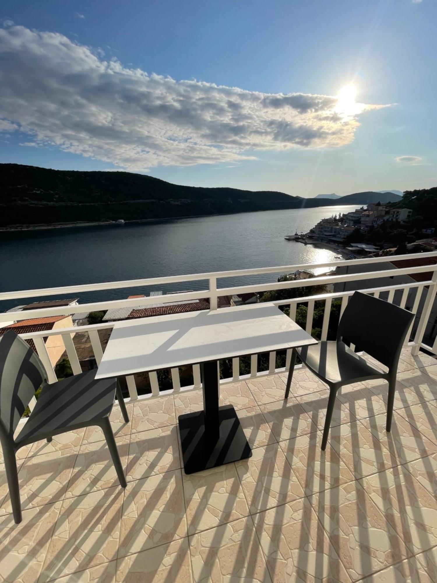 Apartments Njavro Neum Exterior photo